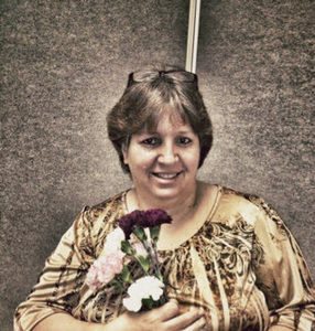 Meet your Posher, Ana